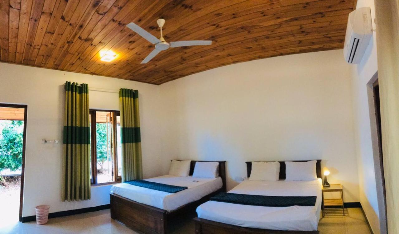 Hotel Italian Guest Trikunamalaja Zewnętrze zdjęcie
