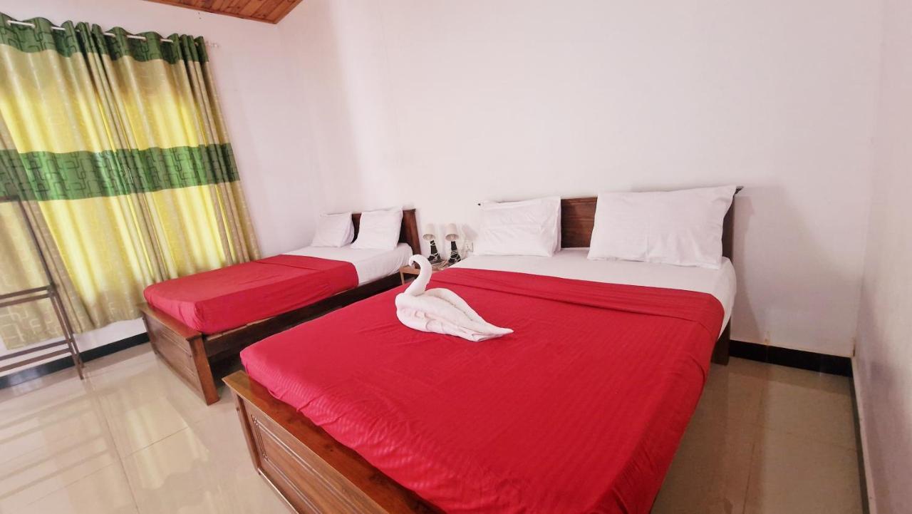 Hotel Italian Guest Trikunamalaja Zewnętrze zdjęcie